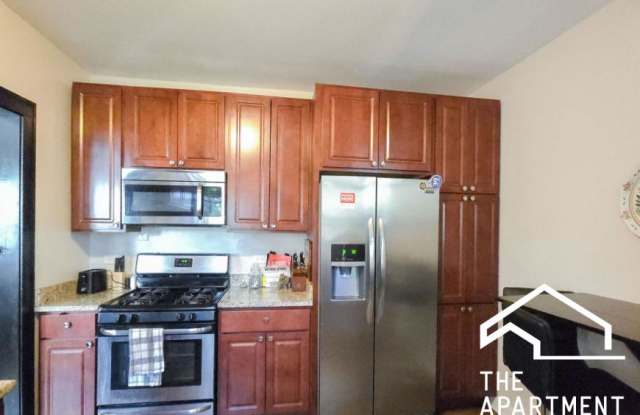 1827 West Winona St. photos photos