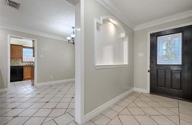 5084 Aztec Drive Gallery 3