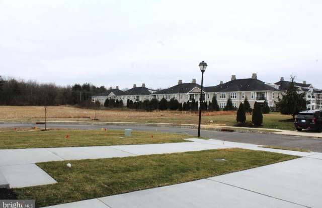 102 JONAGOLD Drive Gallery 3