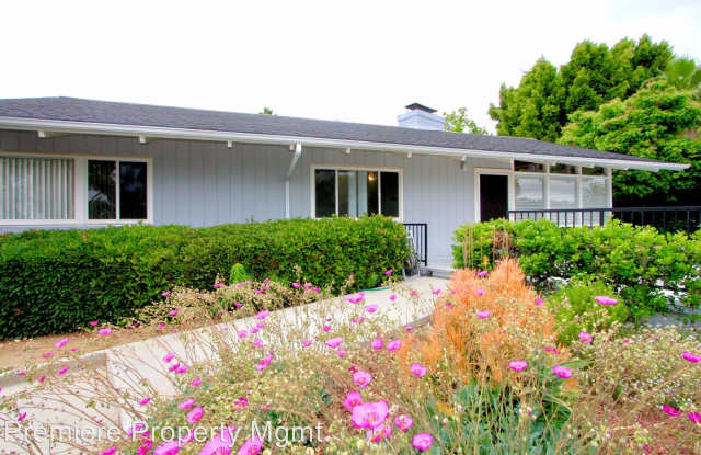 850 Newport Dr. - 850 Newport Drive, Vista, CA 92084