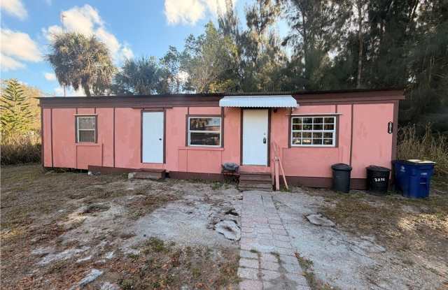 2016 Queen Street unit: 2016 photos photos