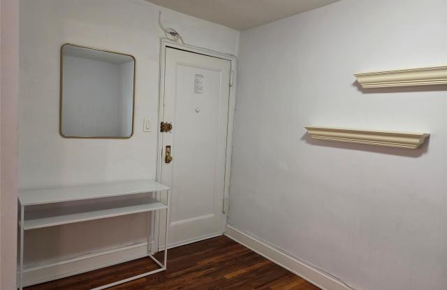67-12 Yellowstone Boulevard Gallery 2