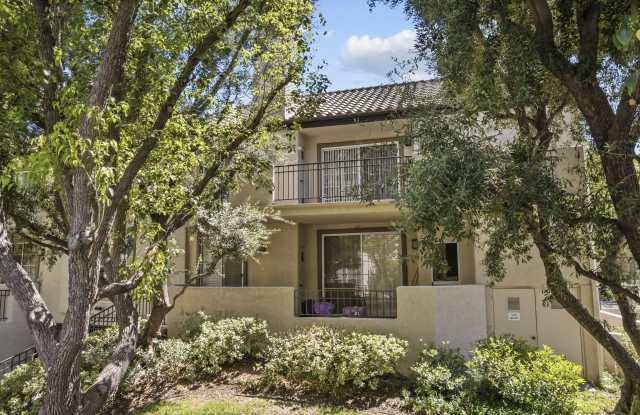 24111 West Del Monte Drive Gallery 1