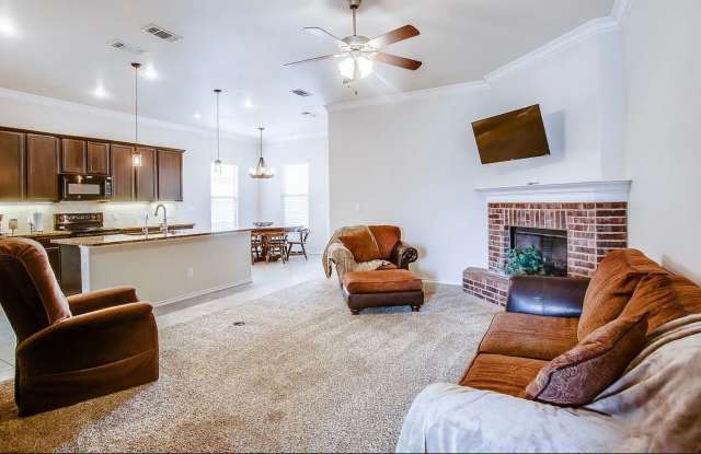 Newer 3 bedroom 2 bathroom house in Frenship ISD! photos photos
