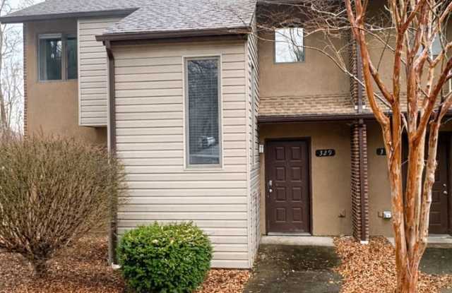 Comfortable Townhouse Near Virginia Tech photos photos