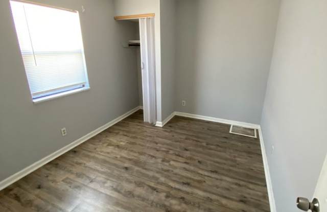 Cheery 1 Bedroom 1 Bath Apartment!! Gallery 4