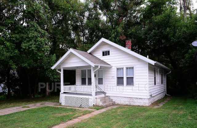 4058 Bedford Av photos photos