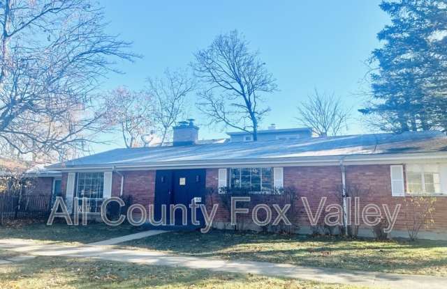 355 Randolph Street - 355 Randolph Street, Glencoe, IL 60022