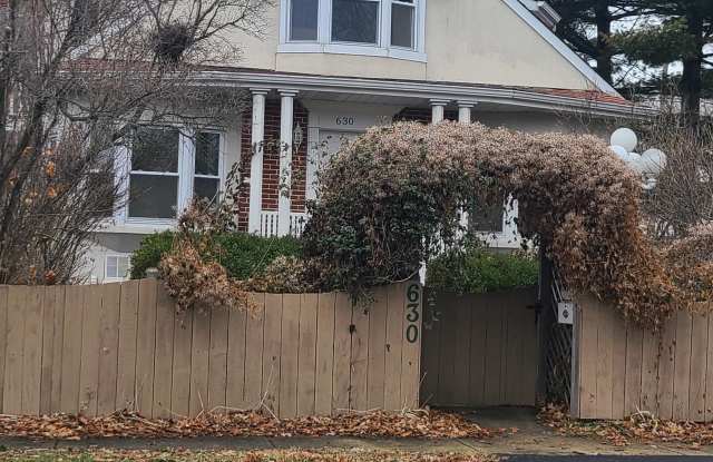 630 Whitney Avenue photos photos