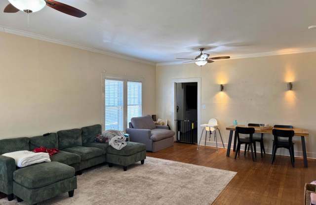 Historic 2 Bed, 1 Bath Home in Floral Heights West! Gallery 4