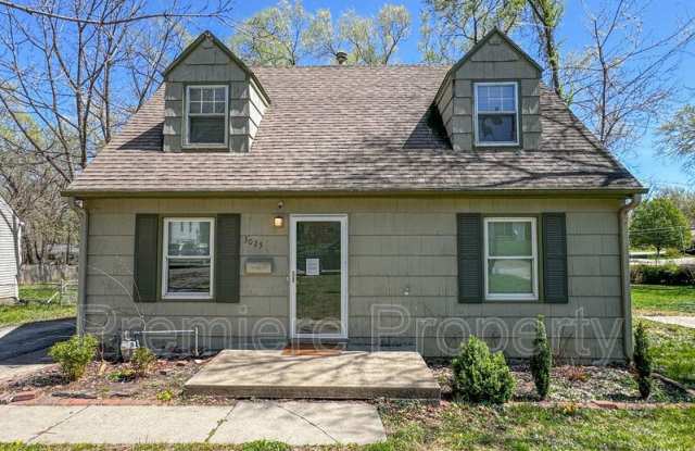 3025 S Norwood Ave photos photos