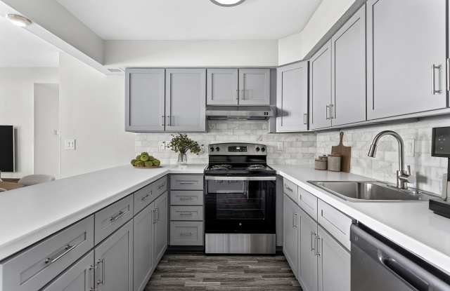The Grove Loveland Apartments Gallery 4
