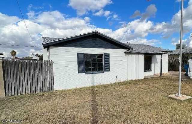 1934 E Mitchell Drive photos photos 1934 E Mitchell Drive photos photos