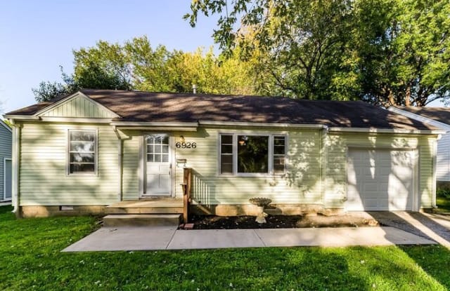 6926 Horton Street - 6926 Horton Street, Overland Park, KS 66204