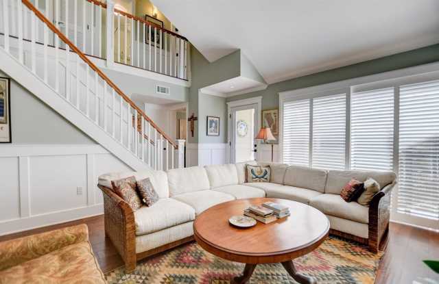 Long Term, unfurnished rental in Coronado! photos photos