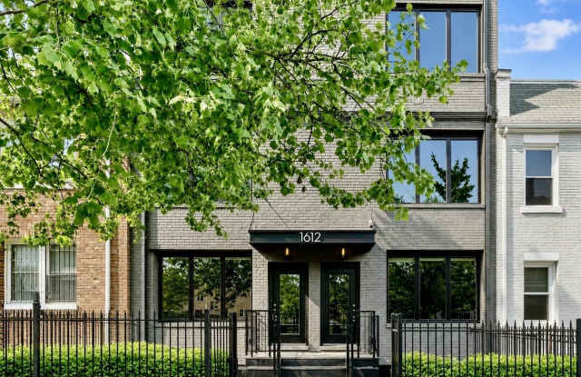 1612 ISHERWOOD Street NE photos photos