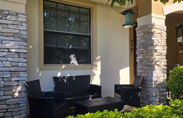 Townhouse in Eagle Creek-Lake Nona Gallery 3