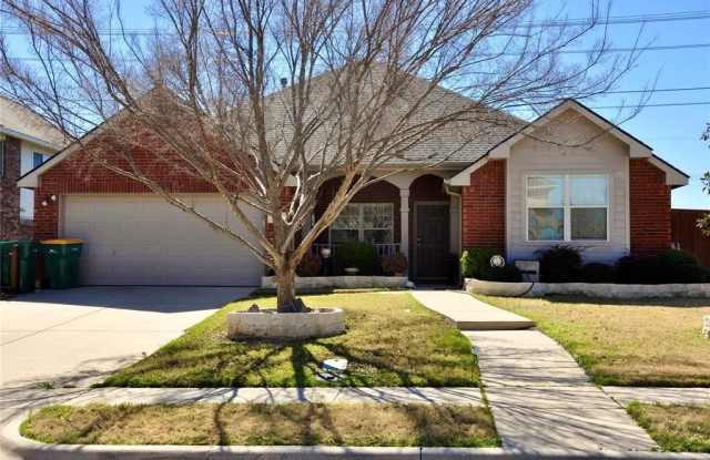 1518 Snow Trail - 1518 Snow Trail, Lewisville, TX 75077