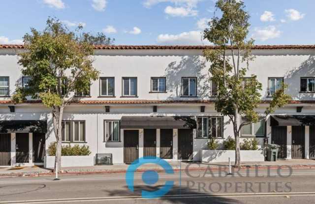 3005 1/2 30th Street photos photos