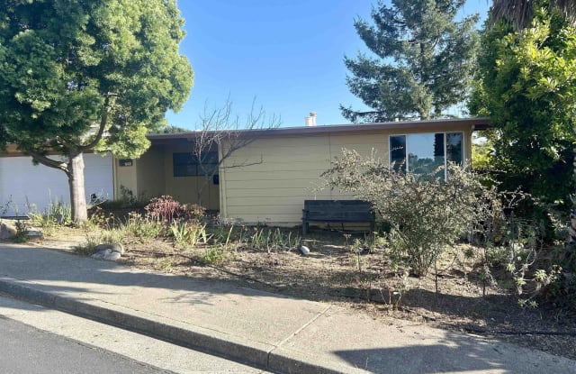 1653 Julian Dr - 1653 Julian Drive, El Cerrito, CA 94530