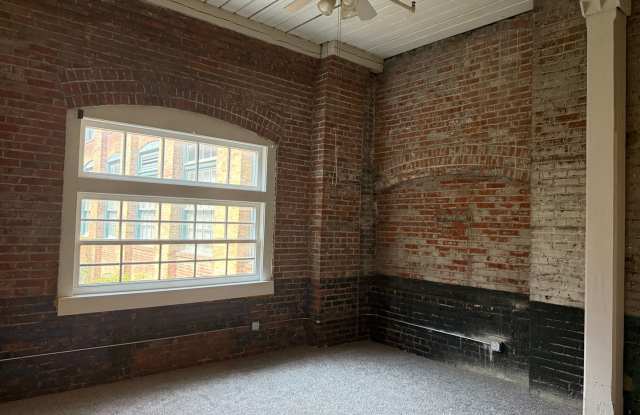 Atlas Senior photos photos