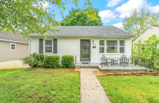 1035 Oglewood Avenue Gallery 1