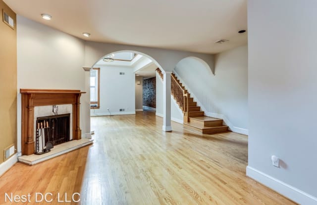 1726 Willard St NW Unit A - 1726 Willard St NW, Washington, DC 20009
