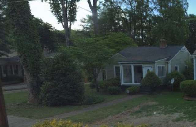 1297 East Forest Avenue Gallery 2