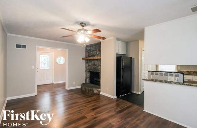4647 Randalwood Drive Gallery 3
