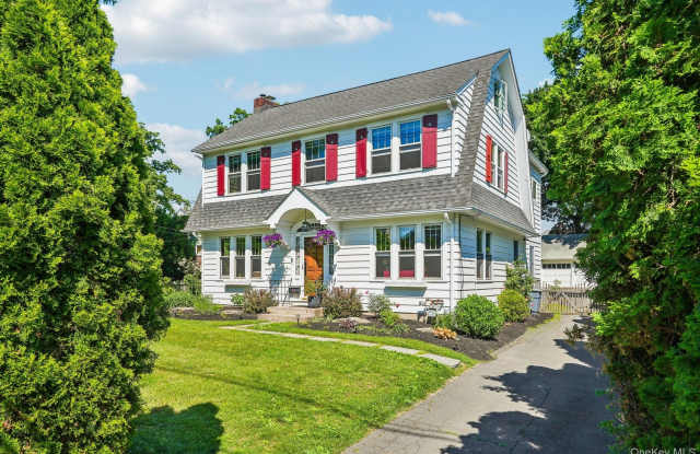 281 Piermont Avenue Gallery 4