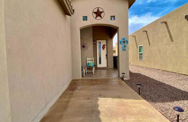 11616 GROTTO BAY Court Gallery 4