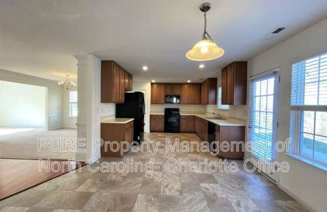 3223 Erwin Trace Dr photos photos