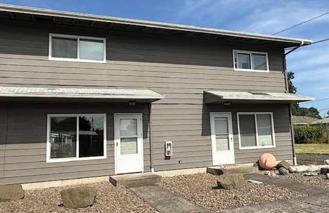 415-425-435-445 S. 9th St. photos photos