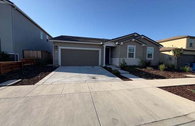 Gorgeous 4 Bedroom Home in Quiet Hollister Neighborhood photos photos Gorgeous 4 Bedroom Home in Quiet Hollister Neighborhood photos photos
