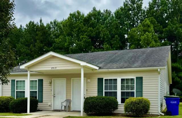 2919 Lee Court unit: B - 2919 Lee Court, Greenville, NC 27834