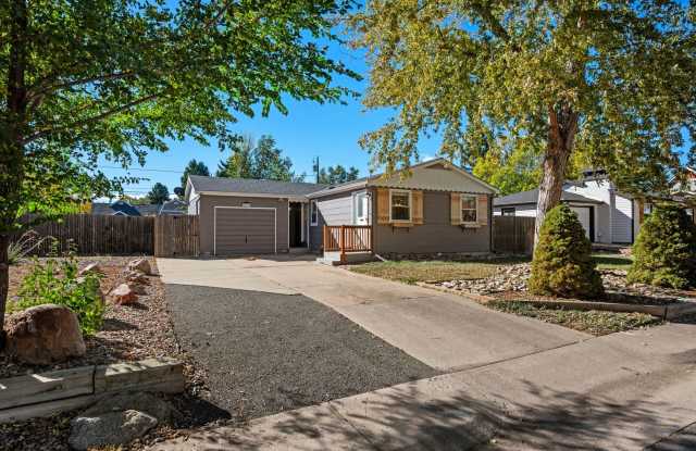 Charming 2BR Littleton Home | Basement, Spacious Lot & Prime Sterne Park Location! Gallery 1