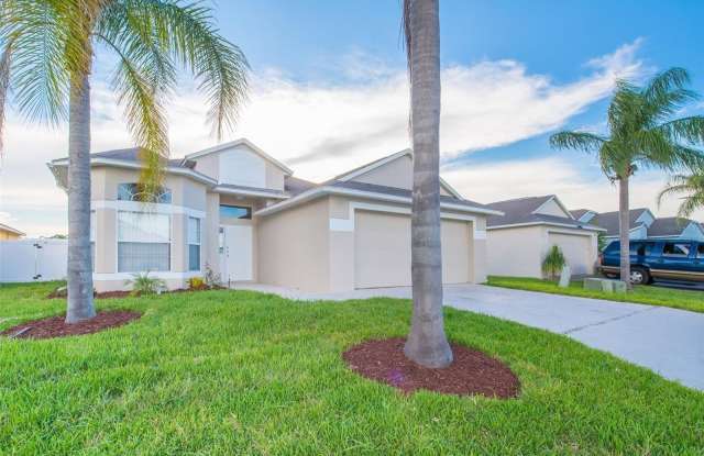 211 AYLESBURY LANE - 211 Aylesbury Lane, Polk County, FL 33837