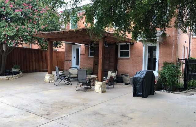 3123 Mockingbird Lane Gallery 4
