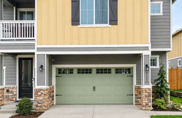 Newly Built Townhome 4bd 2.5ba photos photos
