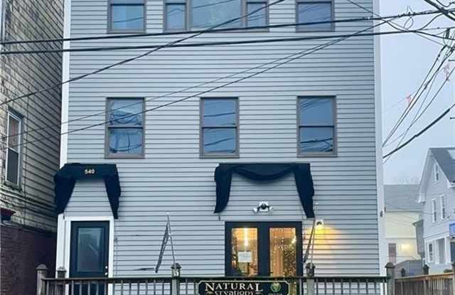 540 Thames Street photos photos