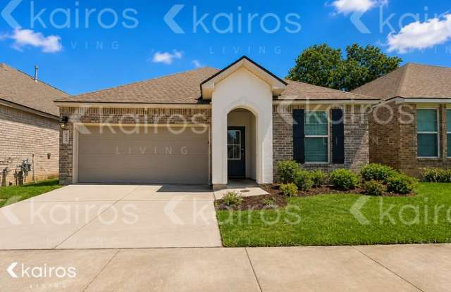 6425 Tiger Pointe Drive Gallery 1