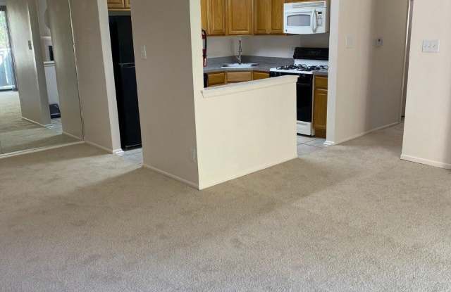 1708 WOODHOLLOW Drive Gallery 3