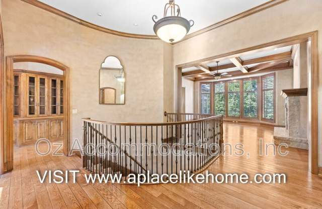 16690 Country Club Ct Gallery 4