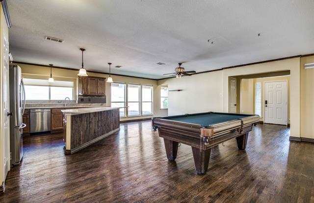 10409 Mallory Drive Gallery 3