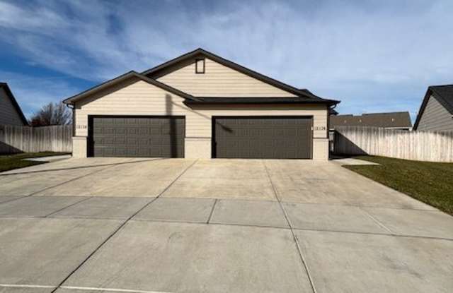 12136 W. Fontana St photos photos