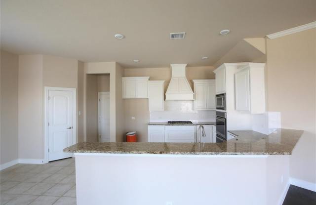 14326 Strawflowers Drive Gallery 4