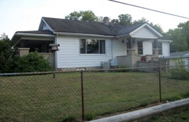 3 bed/1 bath home near Upland Brewery avail. August 1st! photos photos