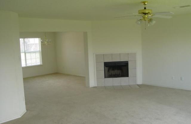 308 Tioga Dr Gallery 3