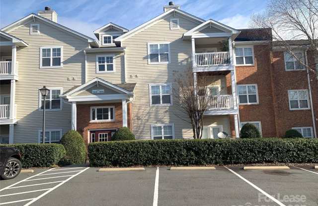 10648 Hill Point Court - 10648 Hill Point Court, Charlotte, NC 28262