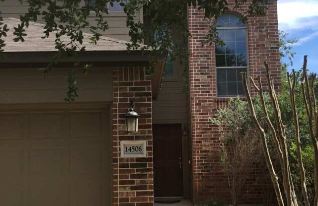 14506 Devout photos photos